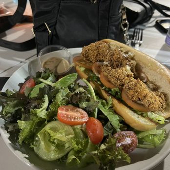 Southern Love - Catfish PoBoy - Southern Near Me - Honolulu, Hawaii