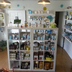 BananaDog Tea - The small shop with a big heart
