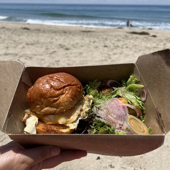 Le Cafe De La Plage - Sunrise sandwich - Coffee & Tea Near Me - Malibu, California Le Cafe De La Plage - Sunrise sandwich - Coffee & Tea Near Me - Malibu, California