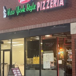 Johnny&Associates 20年Johnnys'  ST… JOHNNYS NEW YORK STYLE PIZZERIA & RESTAURANT - Updated