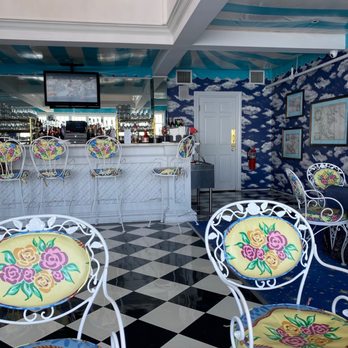 Cupola Bar - First floor - Cocktail Bars Near Me - Mackinac Island, Michigan Cupola Bar - First floor - Cocktail Bars Near Me - Mackinac Island, Michigan