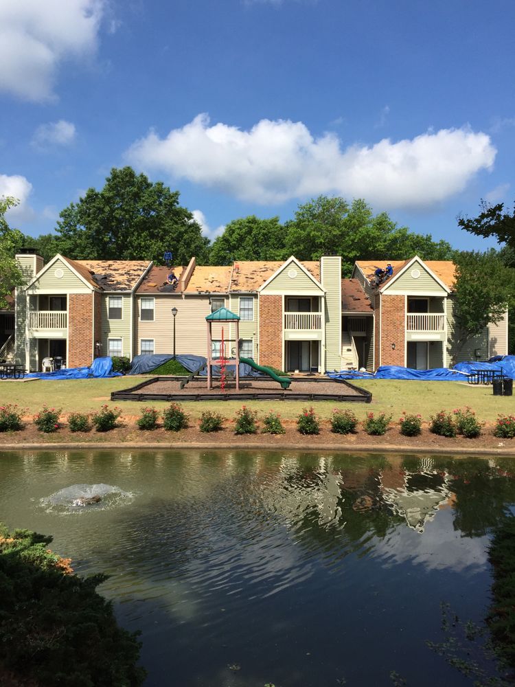 Slide of Peachtree Roofing