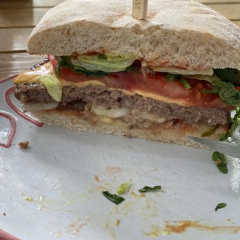 Café Pause - Hamburger - Cafes Near Me - Hamburg, HH