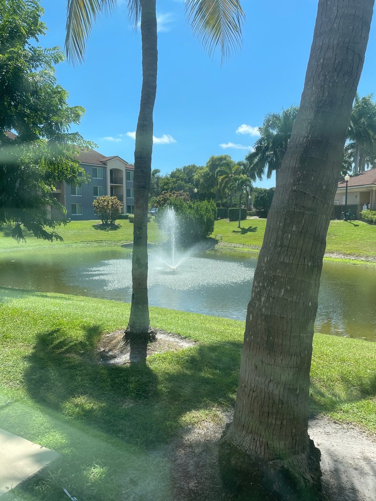 MIRABELLA VILLAS 2925 S Federal Hwy, Boynton Beach, Florida