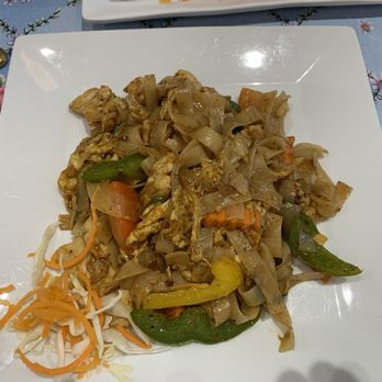 Real Thai Fusion Restaurant - Pad Kee Mao - Thai Near Me - Miramar Beach, Florida Real Thai Fusion Restaurant - Pad Kee Mao - Thai Near Me - Miramar Beach, Florida