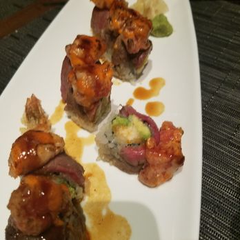 Aji 53 - Bay Shore Roll - New American Near Me - Smithtown, New York