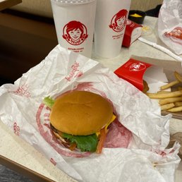 Wendy's 4 for $4 Wendy's 4 for $4
