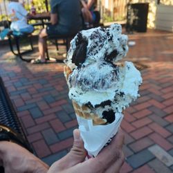 Bruster's Real Ice Cream - 3 scoops cookies and cream in a waffle cone