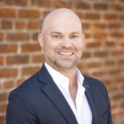 Ray Glaser Photography - St Louis headshot