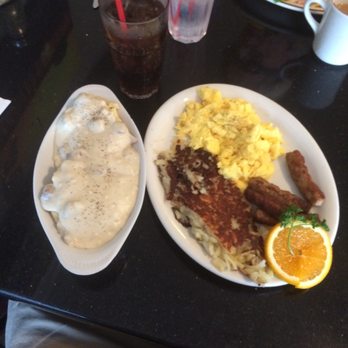 Sunrise Cafe - Chow - American Near Me - San Clemente, California