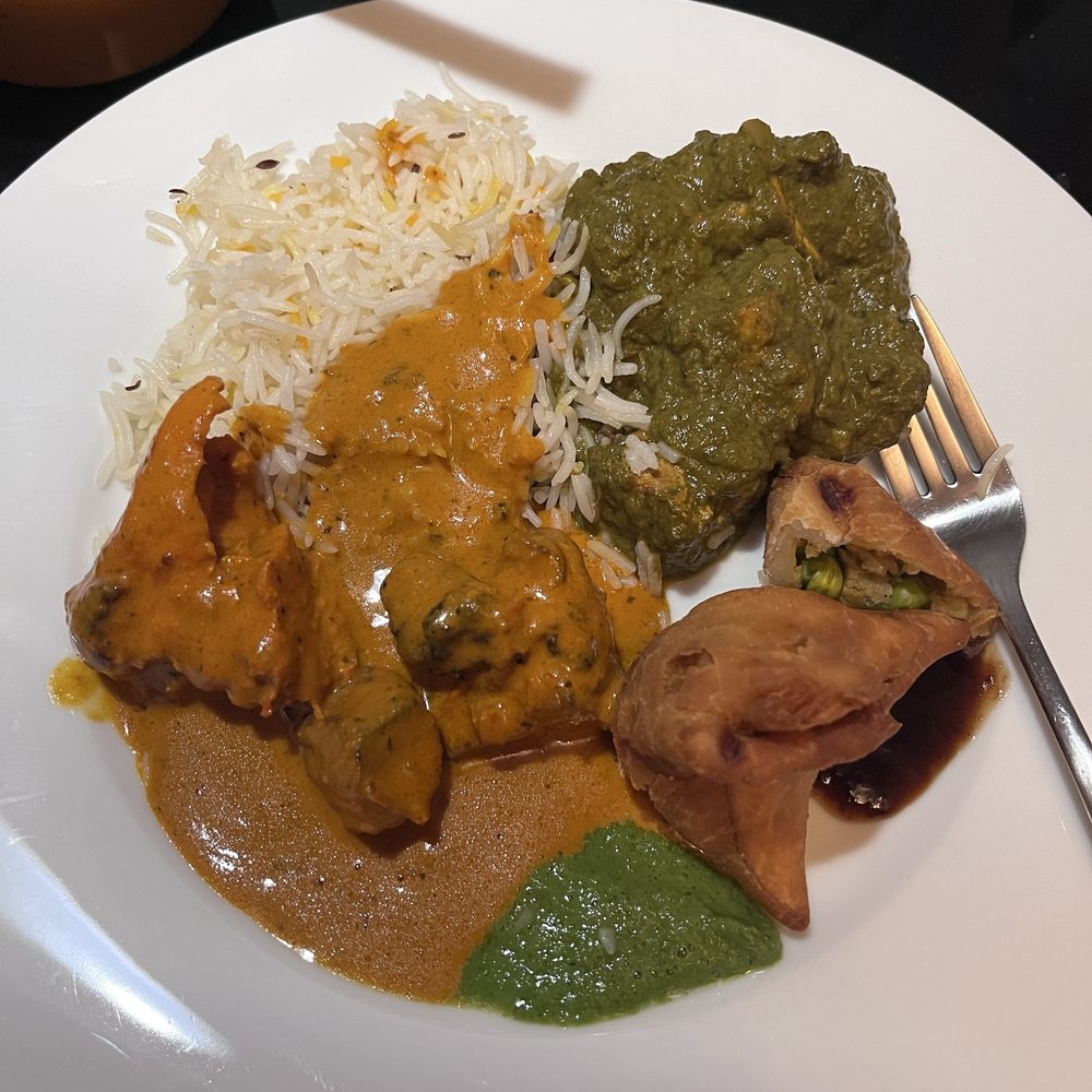 India Palace - Chicken Tikka Masala , Palak Paneer, Vegetable Samosa - Indian Near Me - Alameda, California