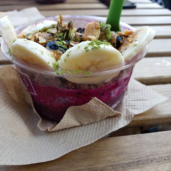Lazy Bird - Smallest size 7oz I think, half pitaya and half acai. - Acai Bowls Near Me - Anaheim, California Lazy Bird - Smallest size 7oz I think, half pitaya and half acai. - Acai Bowls Near Me - Anaheim, California
