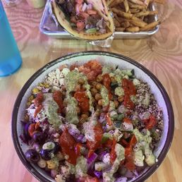 Remix Bowl & OG Gyro Original Greek