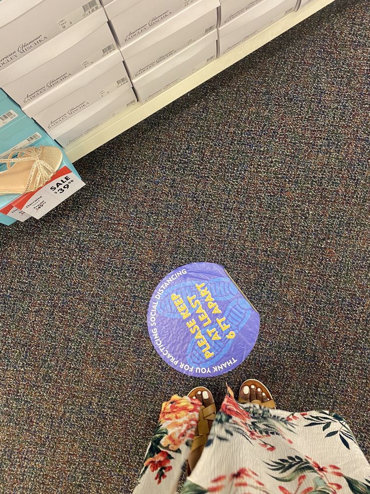 SHOE CARNIVAL Updated June 2024 10 Photos 110 Oxford Exchange