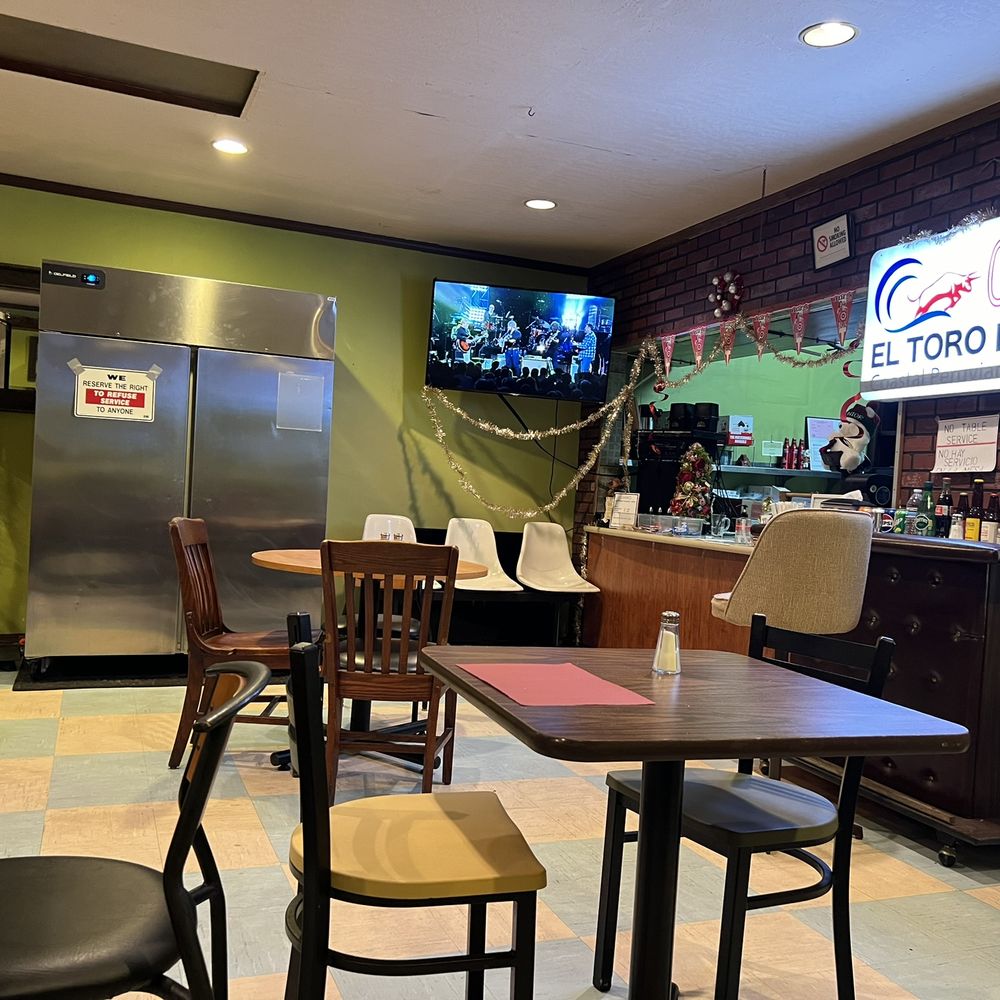 Burger BLVD - Front of House and order counter - Burgers Near Me - Pacifica, California
