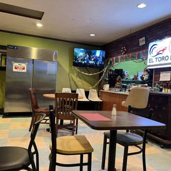 Burger BLVD - Front of House and order counter - Burgers Near Me - Pacifica, California