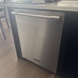 Trail Appliances - The Dishwasher