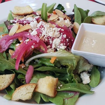 Cruz Kitchen & Taps - Leafy green salad with dressing in the side. - Asian Fusion Near Me - Santa Cruz, California Cruz Kitchen & Taps - Leafy green salad with dressing in the side. - Asian Fusion Near Me - Santa Cruz, California