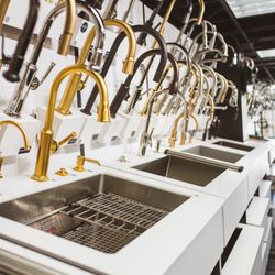Advance Plumbing & Heating Supply - Walled Lake Showroom Display