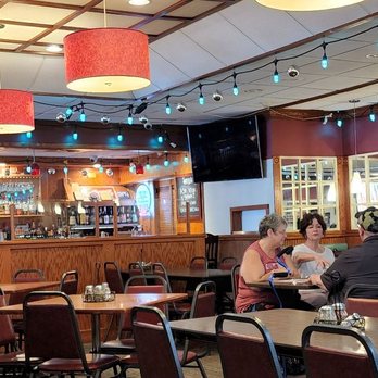 A Slice of Italy - Dining room before it filled up with the lunch crowd! - Pizza Near Me - Kingston, New York A Slice of Italy - Dining room before it filled up with the lunch crowd! - Pizza Near Me - Kingston, New York
