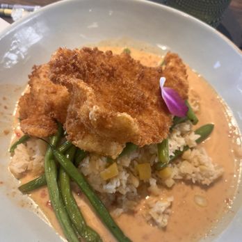 Bimini Basin - Hogfish Bimini style - Seafood Near Me - Cape Coral, Florida Bimini Basin - Hogfish Bimini style - Seafood Near Me - Cape Coral, Florida