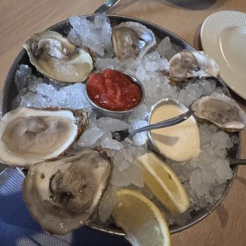 Eldr+Rime - Oysters - New American Near Me - Wauwatosa, Wisconsin