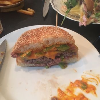 Baāgaā - The Malvina Furax. A little spicy and very tasty. - Burgers Near Me - Paris, 75