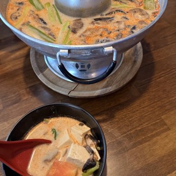 Royal Thai Restaurant - Tom Kha - Thai Near Me - Tampa, Florida Royal Thai Restaurant - Tom Kha - Thai Near Me - Tampa, Florida