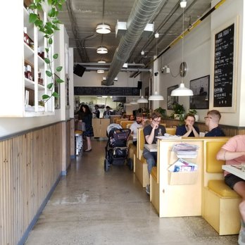 White Lily Diner - Seating area - Breakfast & Brunch Near Me - Toronto, Ontario White Lily Diner - Seating area - Breakfast & Brunch Near Me - Toronto, Ontario