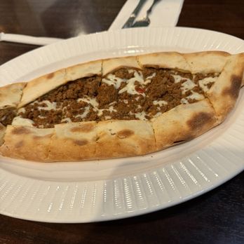 Istanbul Grill - The meat pie is absolutely amazing. - Turkish Near Me - Kissimmee, Florida