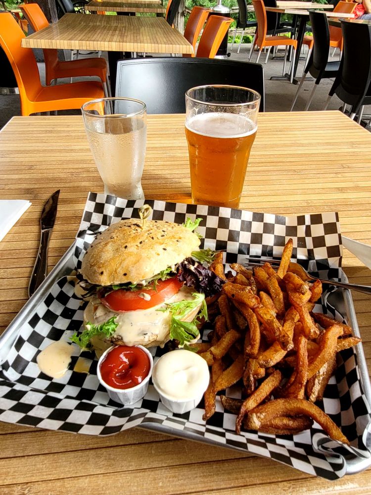 Brasserie Anorak Broue Pub