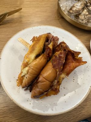 Dom’s Taverna Santa Barbara by null