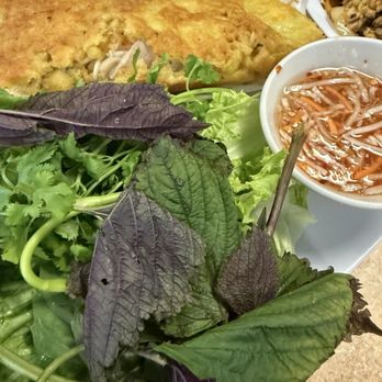 VK Viet Kitchen - Ban xeo - Vietnamese Near Me - Tacoma, Washington
