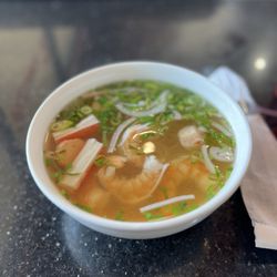 Seafood pho