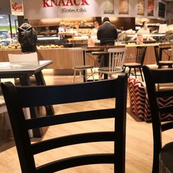 Knaack