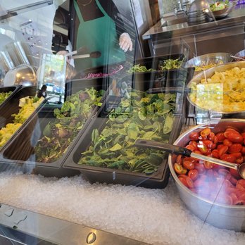 Snappy Salads - Toppings - Salad Near Me - Dallas, Texas Snappy Salads - Toppings - Salad Near Me - Dallas, Texas