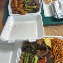 Chow mei and broccoli beef, orange chicken, mushroom chicken Chow mei and broccoli beef, orange chicken, mushroom chicken