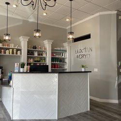 Lux Tan and Cryo