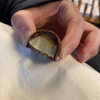 Max Chocolatier - Sample - Chocolatiers & Shops Near Me - Luzern, LU