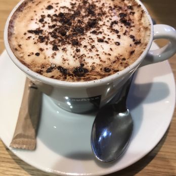 Hänsel - Really good cappuccino. Clean place, good service. - Breakfast & Brunch Near Me - Barcelona, B Hänsel - Really good cappuccino. Clean place, good service. - Breakfast & Brunch Near Me - Barcelona, B