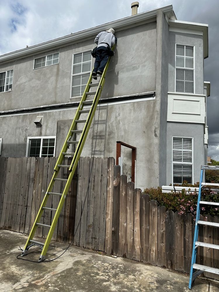 Slide of Bo's Gutter Pros