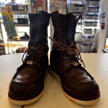 Aviation Shoe Repair - After -- new Vibram sole, leather restored - Shoe Repair Near Me - Redondo Beach, California Aviation Shoe Repair - After -- new Vibram sole, leather restored - Shoe Repair Near Me - Redondo Beach, California