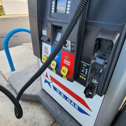 US Gas - Gas pumps fairly clean.