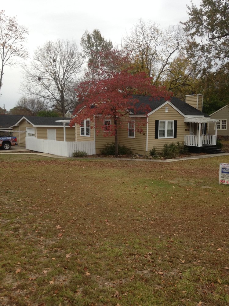 Slide of Todd Chapman Roofing