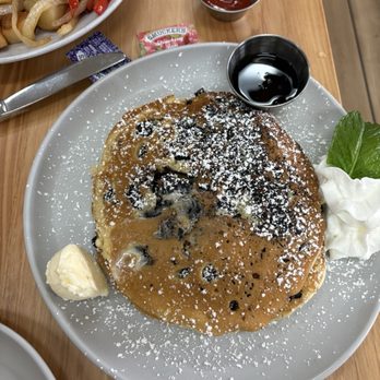 The Breeze Cafe - cookies n cream pancakes - Breakfast & Brunch Near Me - Newark, California The Breeze Cafe - cookies n cream pancakes - Breakfast & Brunch Near Me - Newark, California