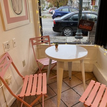 James and the Giant Cupcake - Interior - Custom Cakes Near Me - Oakland, California James and the Giant Cupcake - Interior - Custom Cakes Near Me - Oakland, California