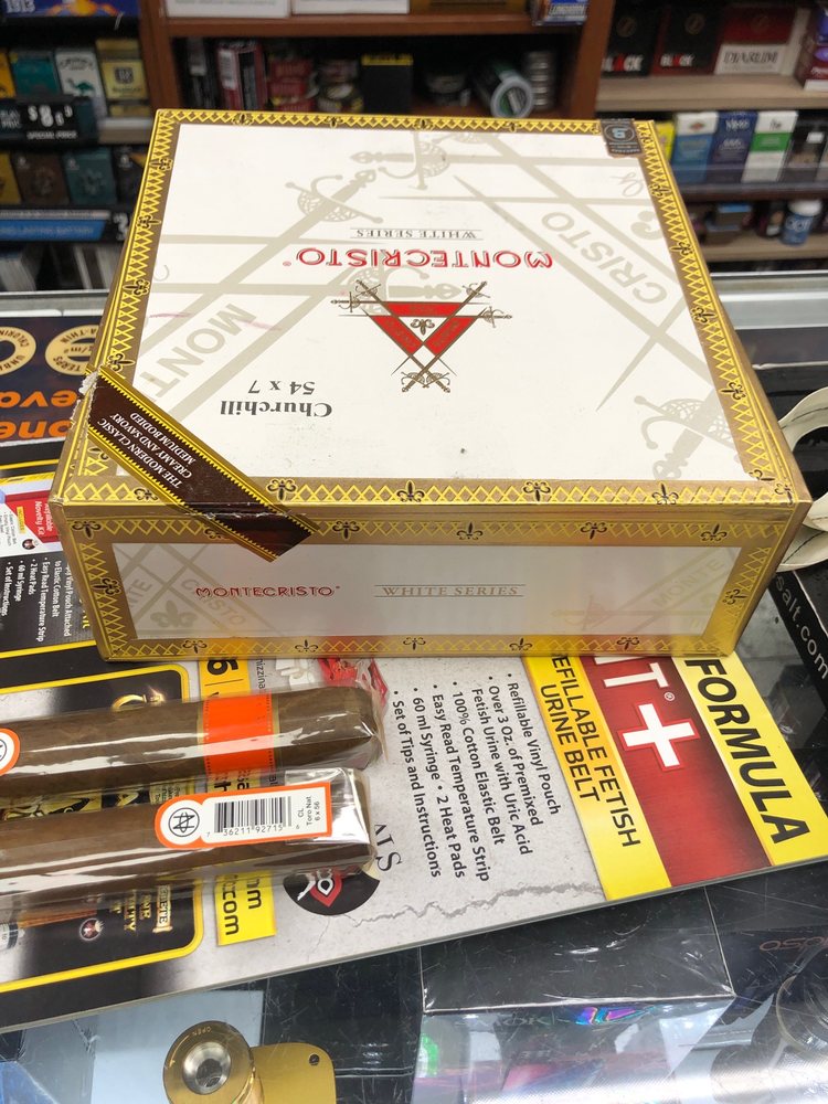 CAPO SMOKE & CIGAR Updated August 2024 245 Photos & 39 Reviews