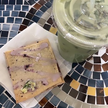Mundial Coffee - Coffee & Tea Near Me - Riverside, California