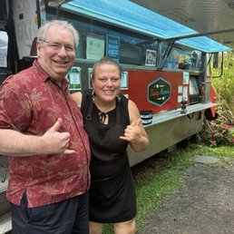 The reviewer with Rachel, the one and only "Saucy Mama"! The reviewer with Rachel, the one and only "Saucy Mama"!