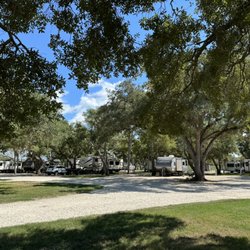 Live Oak RV Park